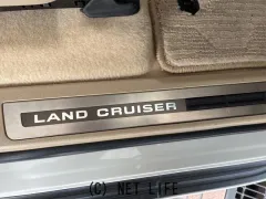 トヨタ ランドクルーザー300