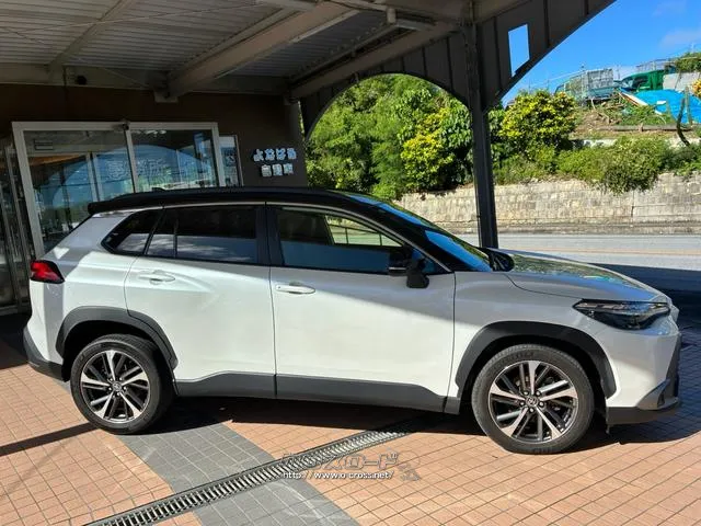 与那原自動車大里店新車、中古車、即納車常時100台以上展示中!運命の一台に出会えるかも♪♪♪ トヨタ カローラクロス