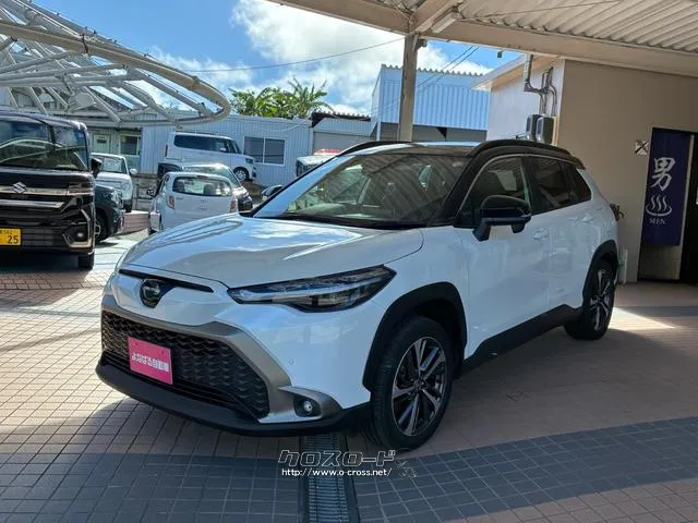 自社に板金工場も構えてますのでお車の傷や凹みに関しましても、弊社の腕の利く職人さんたちが対応いたします!! トヨタ カローラクロス