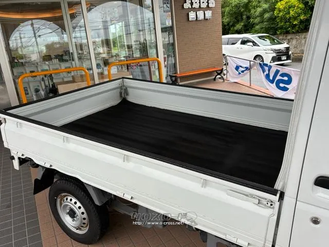 弊社では積載車・レッカー車も完備してますのでお車に万が一のことがおきましてもレスキューで迅速に駆けつけます!! スズキ キャリイ