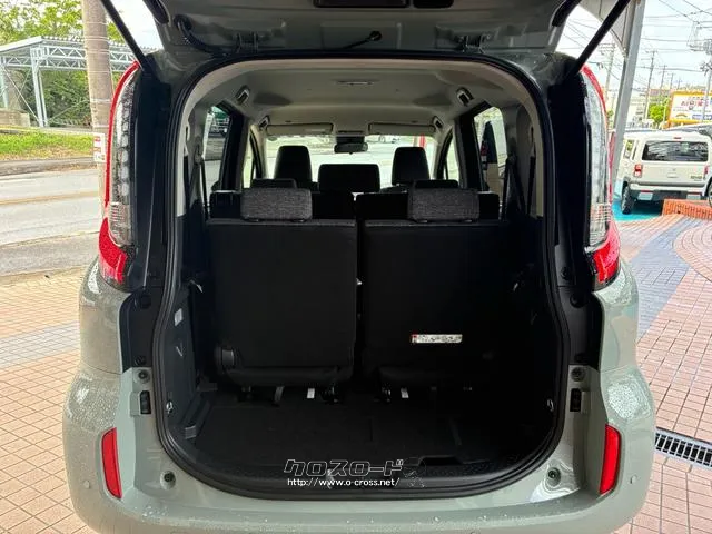 弊社では積載車・レッカー車も完備してますのでお車に万が一のことがおきましてもレスキューで迅速に駆けつけます!! トヨタ シエンタ