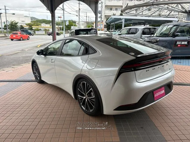 車検のコバックよなばる店 車検 整備 鈑金 レッカー 自動車保険とお車のことならなんでもおまか♪♪♪ トヨタ プリウス