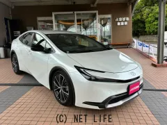 トヨタ プリウス