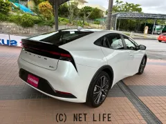 トヨタ プリウス