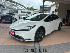 トヨタ プリウス