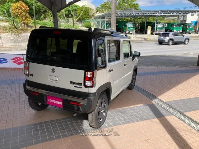 自社に板金工場も構えてますのでお車の傷や凹みに関しましても、弊社の腕の利く職人さんたちが対応いたします!! スズキ ハスラー