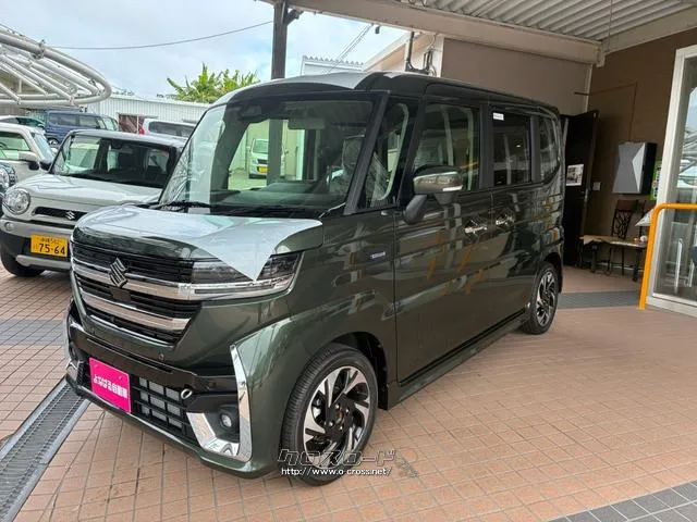 自社に板金工場も構えてますのでお車の傷や凹みに関しましても、弊社の腕の利く職人さんたちが対応いたします!! スズキ スペーシア
