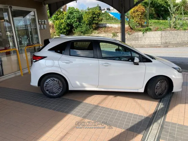 弊社では積載車・レッカー車も完備してますのでお車に万が一のことがおきましてもレスキューで迅速に駆けつけます!! 日産 ノート