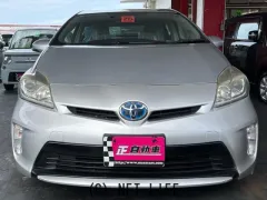 トヨタ プリウス