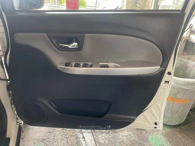 ダイハツ キャスト