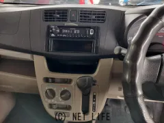 ダイハツ ムーヴ