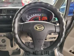 ダイハツ ムーヴ