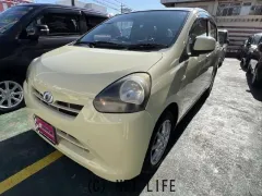 ダイハツ ミライース