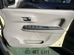 ダイハツ ミライース