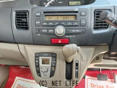 ダイハツ ムーヴ