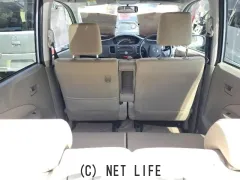 ダイハツ ムーヴ