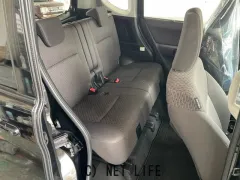 三菱 デリカD：2