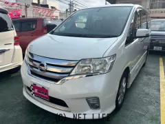 日産 セレナ