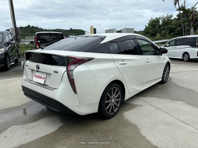 トヨタ プリウス