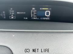 トヨタ プリウス