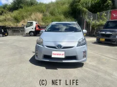 トヨタ プリウス