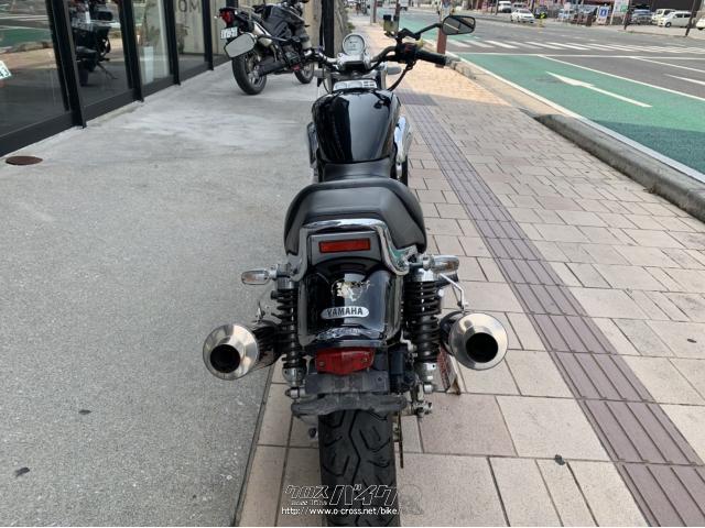 ヤマハ V-MAX 1200・2001(H13)初度登録(届出)年・黒・1200cc・グリット