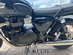 トライアンフ ボンネビル