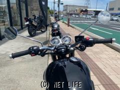 トライアンフ ボンネビル