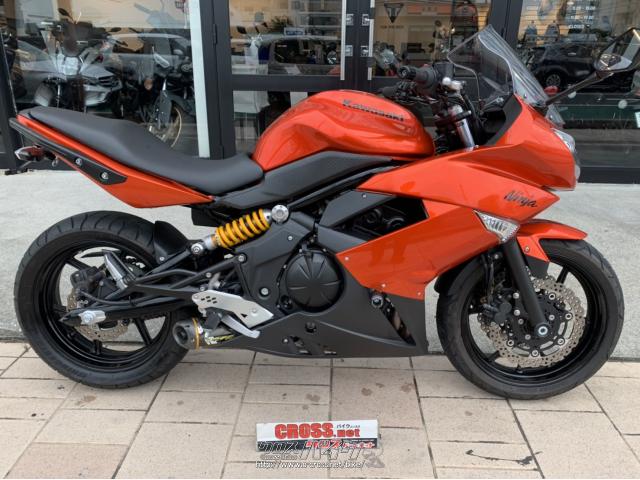 カワサキ ニンジャ R・2011(H23)初度登録(届出)年・オレンジ・650cc