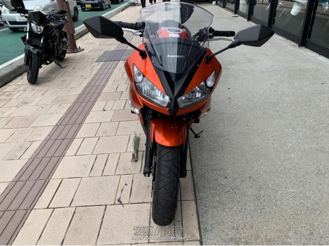 カワサキ ニンジャ R・2011(H23)初度登録(届出)年・オレンジ・650cc