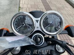 トライアンフ ボンネビル