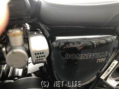 トライアンフ ボンネビル