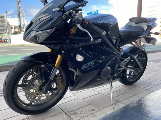 トライアンフ デイトナ 675・2009(H21)初度登録(届出)年・黒・675cc