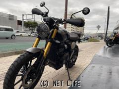 トライアンフ スクランブラー400X