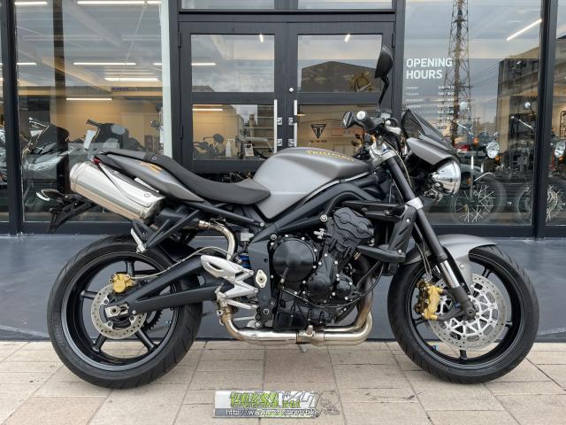 大幅値下げ！！検2年！トライアンフストリートトリプル675 トライアンフ ストリートトリプル R 675・2009(H21)初度登録(届出)年