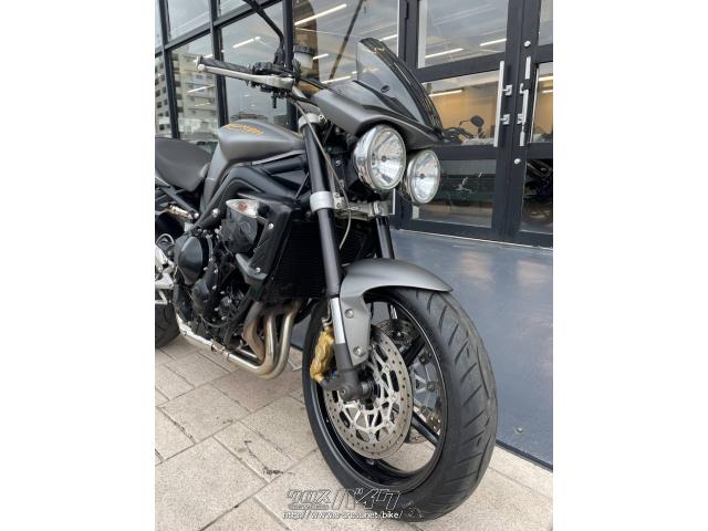 トライアンフ ストリートトリプル R 675・2009(H21)初度登録(届出)年 トライアンフ ストリートトリプル R 675・2009(H21)初度登録(届出)年