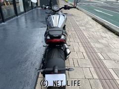 トライアンフ ロケット3 R