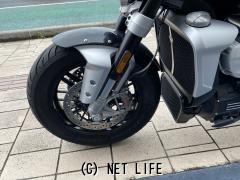 トライアンフ ロケット3 R