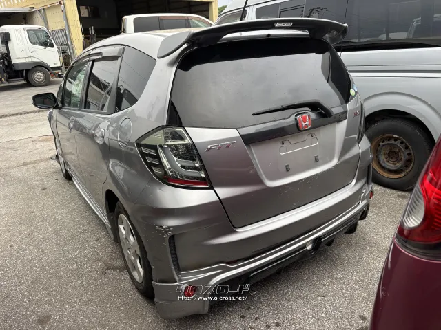 部品取車 フィッRS