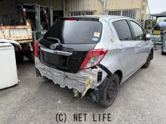 部品取車 ヴィッツ
