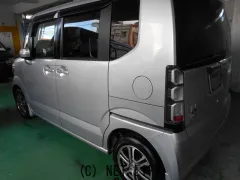 ホンダ N-BOX