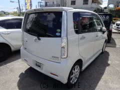 ダイハツ ムーヴ