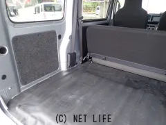 ダイハツ ハイゼットカーゴ