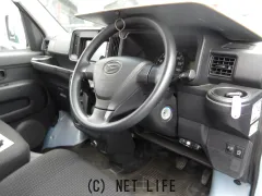 ダイハツ ハイゼットカーゴ