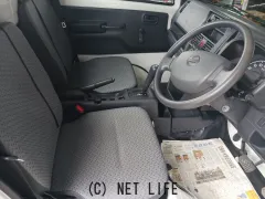 日産 NT100クリッパー