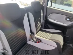 ダイハツ キャスト