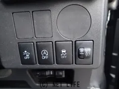 ダイハツ ウェイク