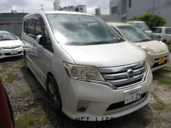 日産 セレナ