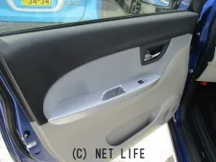 ダイハツ キャスト