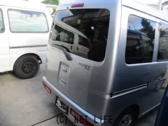 ダイハツ ハイゼットカーゴ
